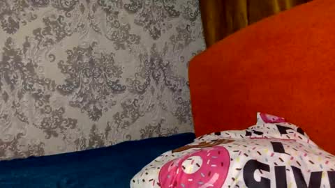 Snapshot of smileyyg chatting on October 31, 6:31 pm Noname online show from October 31, 6:31 pm