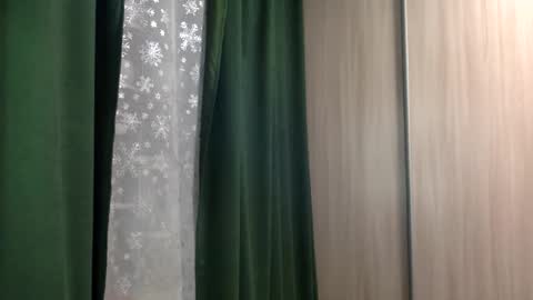 smiling_lexa online show from February 4, 4:13 pm