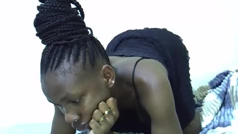 smilingpusssy online show from December 5, 12:19 am