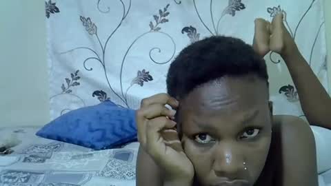 smilingpusssy online show from January 3, 2:30 pm