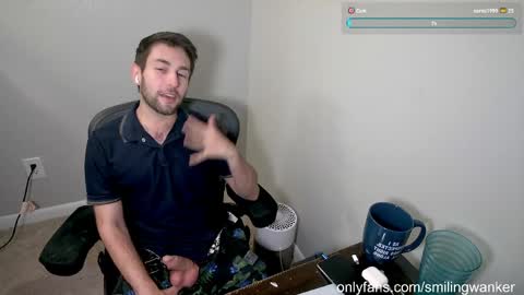 Snapshot of smilingwanker chatting on April 28, 4:50 am smilingwanker online show from April 28, 4:50 am