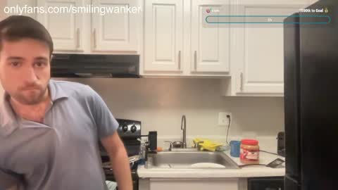 Snapshot of smilingwanker chatting on May 14, 12:39 am smilingwanker online show from May 14, 12:39 am