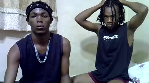 smilzzz online show from April 7, 5:30 am