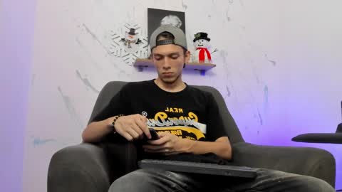 SMIT  online show from January 10, 8:37 pm