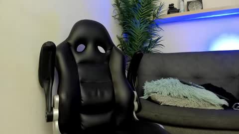 SMIT  online show from February 13, 2:52 pm