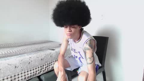 Snapshot of smith_gael chatting on October 21, 3:24 pm Smith Gael online show from October 21, 3:24 pm