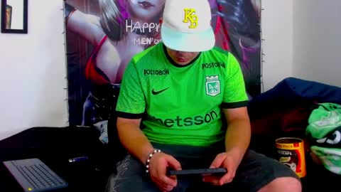 dani online show from April 7, 3:51 am