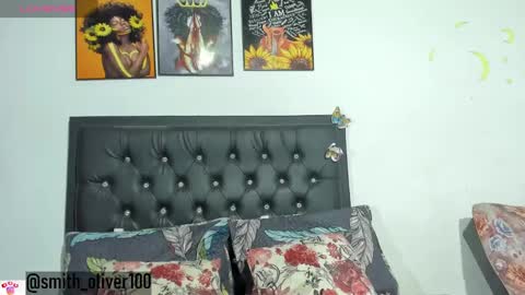 Smith  online show from December 28, 8:15 pm