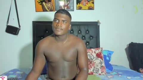 Smith  online show from January 25, 8:42 pm