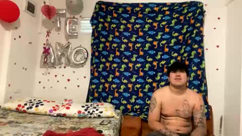 Snapshot of smith_y_ladyagatha chatting on February 20, 7:52 pm smith_y_ladyagatha online show from February 20, 7:52 pm