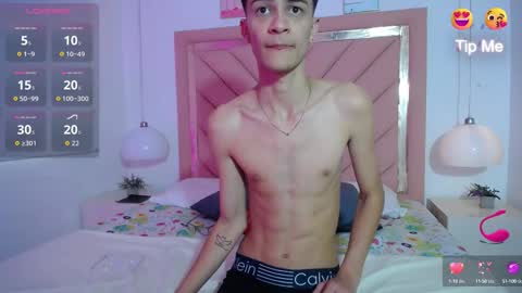 Smithfoxx online show from September 30, 12:21 pm