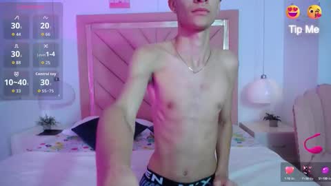 Smithfoxx online show from October 1, 12:00 pm