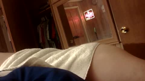 smittytom764923 online show from April 12, 7:08 pm