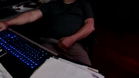 smly online show from February 21, 11:44 am