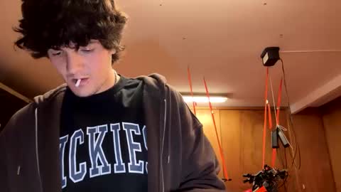 Snapshot of smo98king chatting on January 5, 1:24 am italian meat online show from January 5, 1:24 am