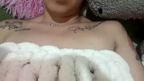 smoke_leidy_ online show from November 2, 4:53 pm