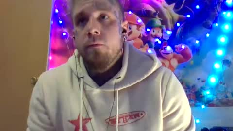 Snapshot of smokebluntafterblunt chatting on December 11, 6:31 pm smoke online show from December 11, 6:31 pm