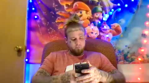 Snapshot of smokebluntafterblunt chatting on December 24, 11:17 am smoke online show from December 24, 11:17 am