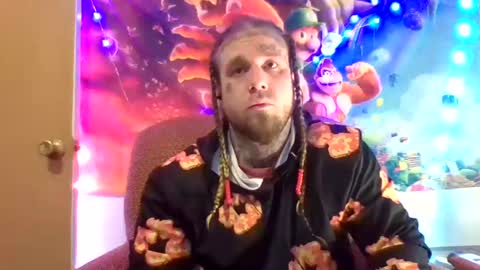 Snapshot of smokebluntafterblunt chatting on December 26, 3:27 am smoke online show from December 26, 3:27 am