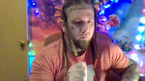 Snapshot of smokebluntafterblunt chatting on December 26, 9:44 am smoke online show from December 26, 9:44 am