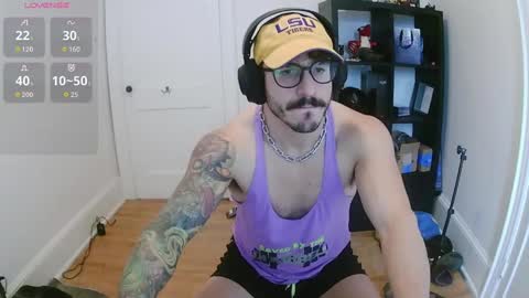 Johnny online show from October 21, 12:50 pm