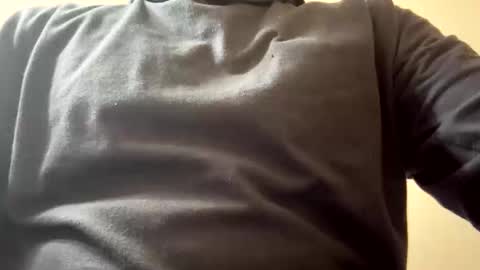 smokeymt420 online show from October 29, 8:10 pm