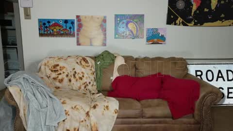 Big Dawg online show from April 6, 4:46 am