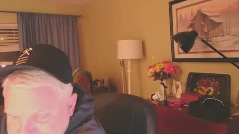 smokymountanman online show from December 5, 2:31 am