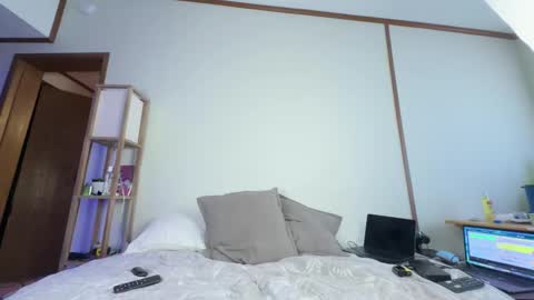 Carolina online show from November 29, 3:37 pm