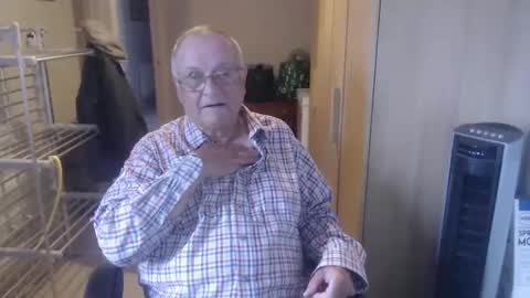 smoothmutton online show from October 20, 1:11 pm