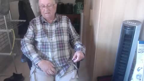 smoothmutton online show from March 21, 3:37 pm