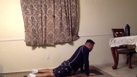 smoothstrik3r online show from October 21, 12:17 pm