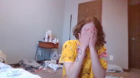 Snapshot of smoothvodka chatting on February 12, 10:59 pm Bambi--Vodka online show from February 12, 10:59 pm