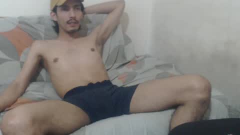 snackontime19 online show from July 16, 10:32 am