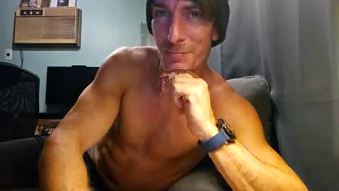 Snapshot of snackyyyy chatting on February 2, 12:42 am Snackyyyy online show from February 2, 12:42 am