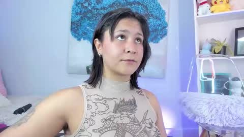 snakedoll_ online show from March 21, 10:02 pm