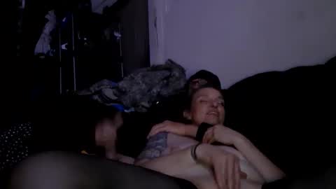 Snapshot of snblee4dp chatting on September 15, 2:50 pm snblee4dp online show from September 15, 2:50 pm