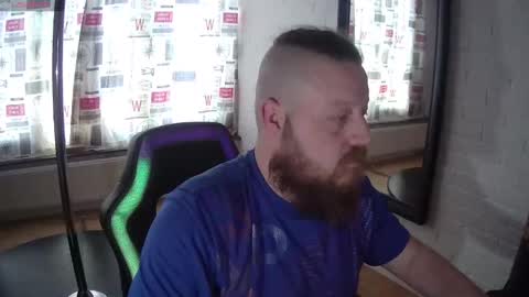 Sneakapeak55 online show from March 3, 1:09 pm