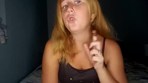 Snapshot of sneakylildevils chatting on March 29, 6:08 pm Sneakylildevils online show from March 29, 6:08 pm