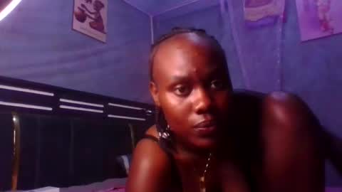 sneakylink001 online show from March 8, 12:53 pm