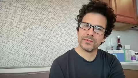 Snapshot of snfrisco76 chatting on November 7, 4:51 pm snfrisco76 online show from November 7, 4:51 pm