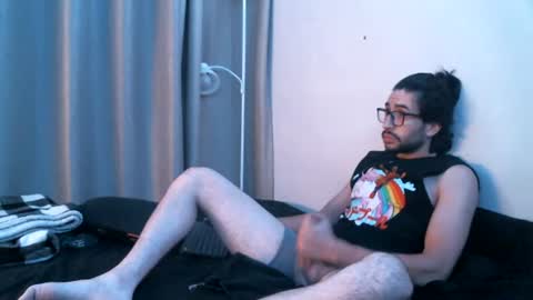 snow92jake online show from July 19, 9:46 am