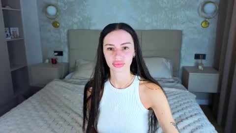 Snapshot of snow_whiteeex chatting on June 27, 5:45 am snow_whiteeex online show from June 27, 5:45 am