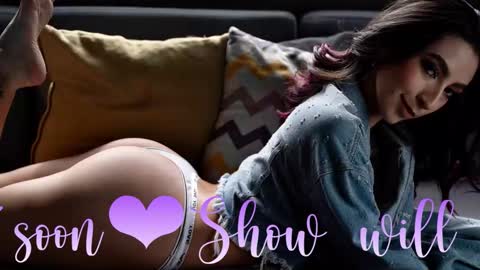 snowbabyxox online show from November 16, 9:53 pm