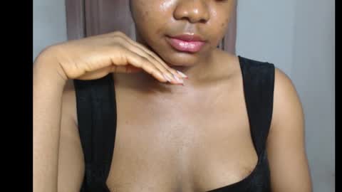 snowdrop5 online show from October 19, 7:25 pm