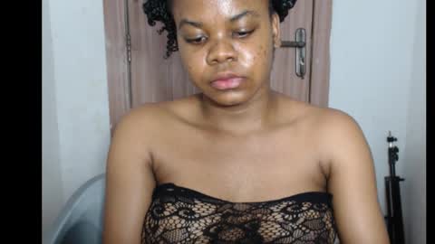 snowdrop5 online show from November 1, 1:07 am