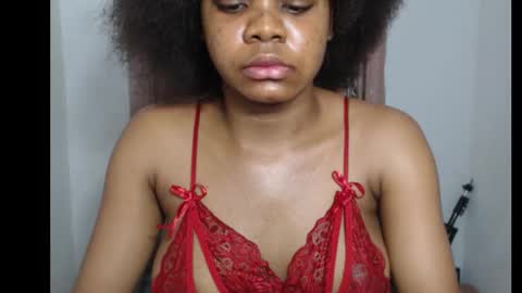 snowdrop5 online show from November 18, 8:57 pm