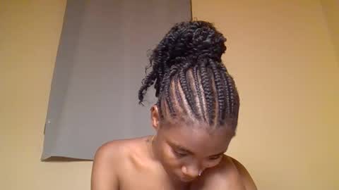 Snowie eyes online show from November 19, 12:54 am