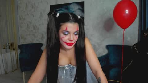 snowingwinter online show from October 17, 7:38 pm