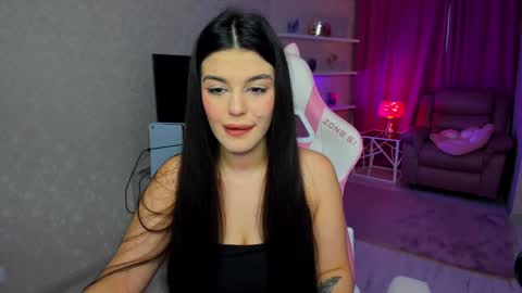 snowingwinter online show from April 2, 11:52 am